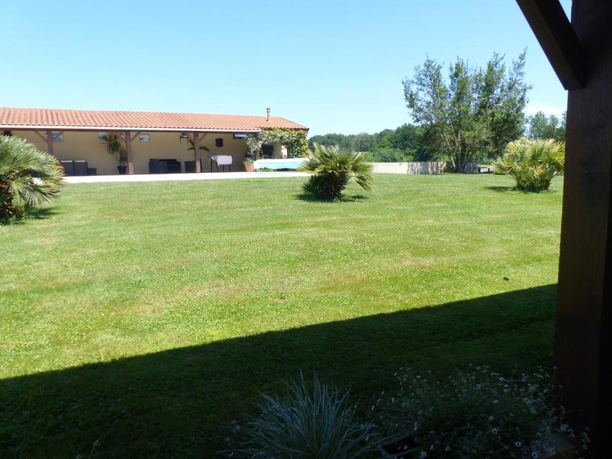 Hotel Le Domaine De Laurolie Gaujacq Exterior foto