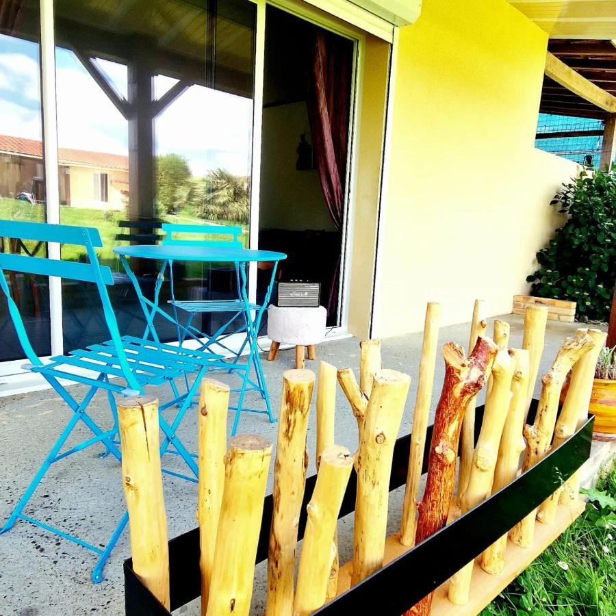 Hotel Le Domaine De Laurolie Gaujacq Exterior foto